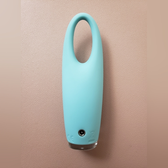 Foreo IRIS Illuminating Electronic Eye Massager - Picture 2 of 7